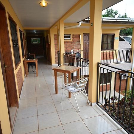 Hotel Lilian Puerto Iguazu Luaran gambar